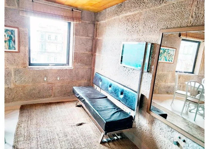 Aun Paso Del Centro De *